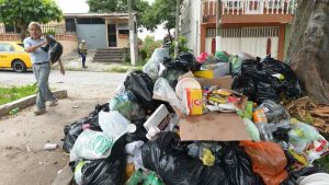 Seis de cada diez personas cree que su alcaldía no ha hecho nada por resolver problemas de su municipio, según encuesta