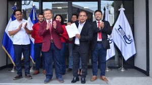 FMLN inscribe fórmula presidencial para las elecciones 2024 ante el TSE