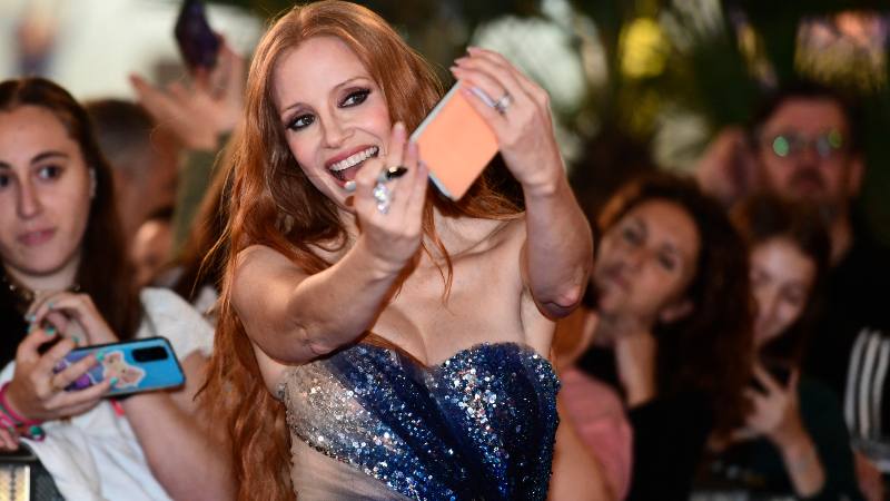 Jessica Chastain pide a productores dialogar con actores y parar la huelga, en San Sebastián