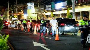 Más 20 de conductores peligrosos fueron capturados en San Salvador