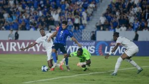 La Selecta jugó en el Mágico González ante Trinidad y Tobago