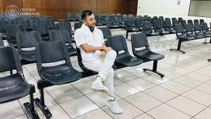 Irá a juicio hombre acusado de estafar a 76 personas con venta de carros