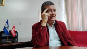 Manuel Flores, candidato FMLN: "La independencia de poderes aparte de ser urgente es necesaria"