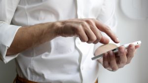 ¿Cómo saber si alguien está rastreando tu dispositivo móvil?