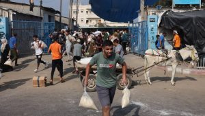 ONU alerta por saqueos de centros de ayuda en Gaza y advierte que "orden público" se desmorona