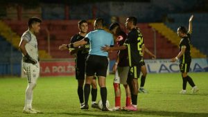 Santa Tecla confesó que el árbitro se habia equivocado con pitar el penal de FAS