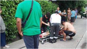 Dos hombres fueron atropellados en la carretera a Santa Ana