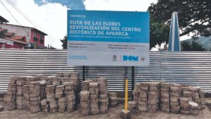 DOM demuele escuela de Apaneca sin dar información a ciudadanía ni alcaldía