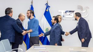Inscripción de Nayib Bukele y Félix Ulloa en el Tribunal Supremo Electoral. 26 de octubre 2023. Foto Nuevas Ideas