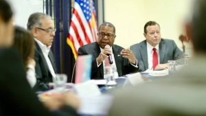 Brian Nichols: Reelección "es decisión de los salvadoreños de cómo van a seguir el desarrollo de su democracia"