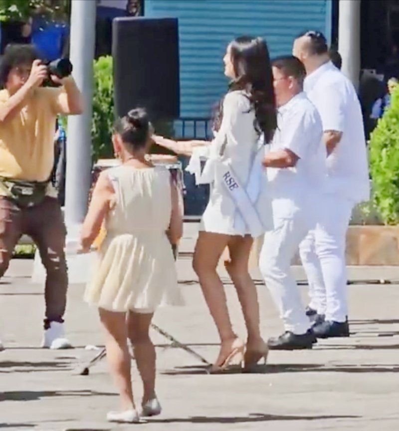 Yajaira bailo con la Miss Universo