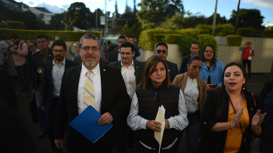 Bernardo-Aravalo-Karin-Herrera-guatemala-elecciones