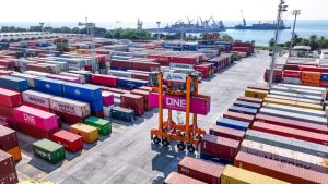 Nuevo patio de contenedores en el puerto de Acajutla. Foto CEPA