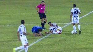henry romero alianza fc tarjeta roja directa futbol el salvador