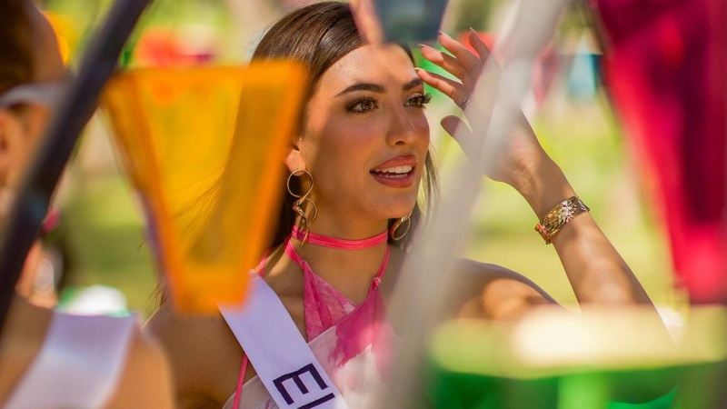 Isabella García-Manzo apoyada por salvadoreños en Miss Universo