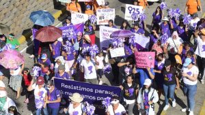mujeres-marchan-por-25N-10
