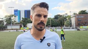 ruben de la barrera futbol selecta entrenador el salvador