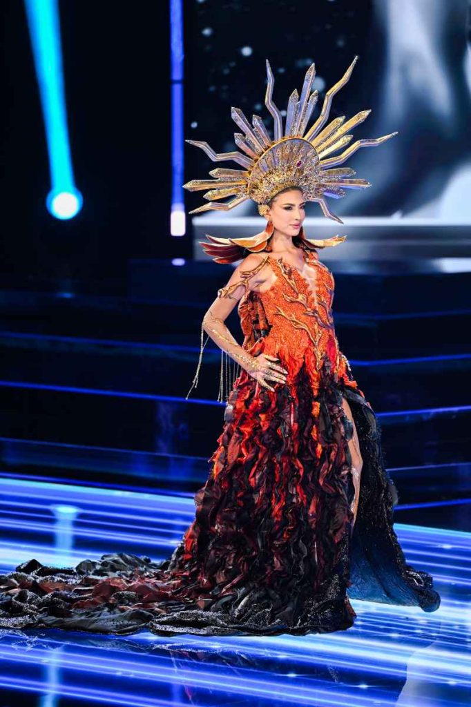 Traje típico de El Salvador en Miss Universo
