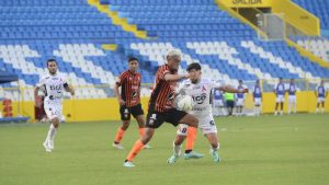 Alianza Aguila semifinal ida 05