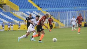 Alianza Aguila semifinal ida 07