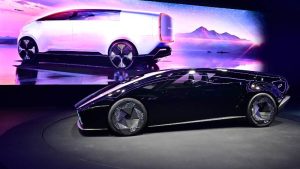 Autos eléctricos brillan en la CES 2024