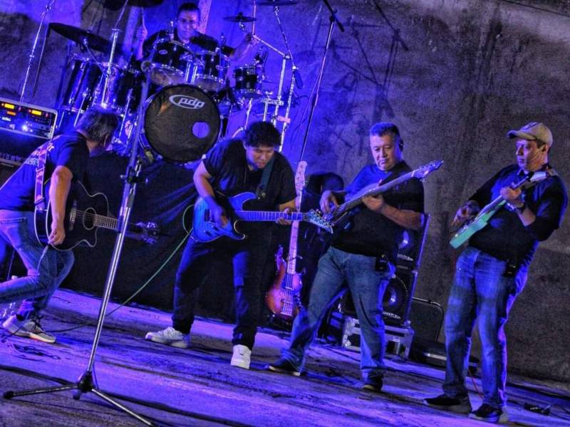 Banda de rock cristiano Hosanna Kir, con más de 40 años de historia en El Salvador