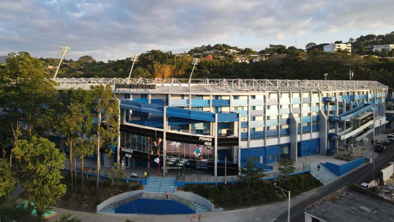 Estadio Cuscatlan 02