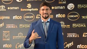 bryan perez espiga dorada fesa el salvador gala premios