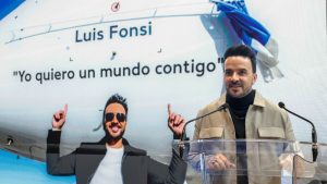 luis fonsi avion