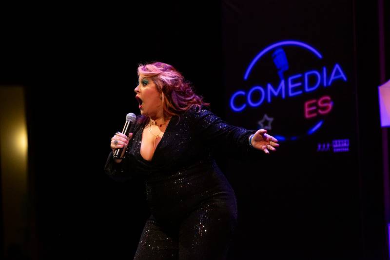 Rebeca Gonzáles tiene claro que la actitud abre puertas. Ella con su talento conquista a su audiencia. Foto: cortesía / René Figueroa
