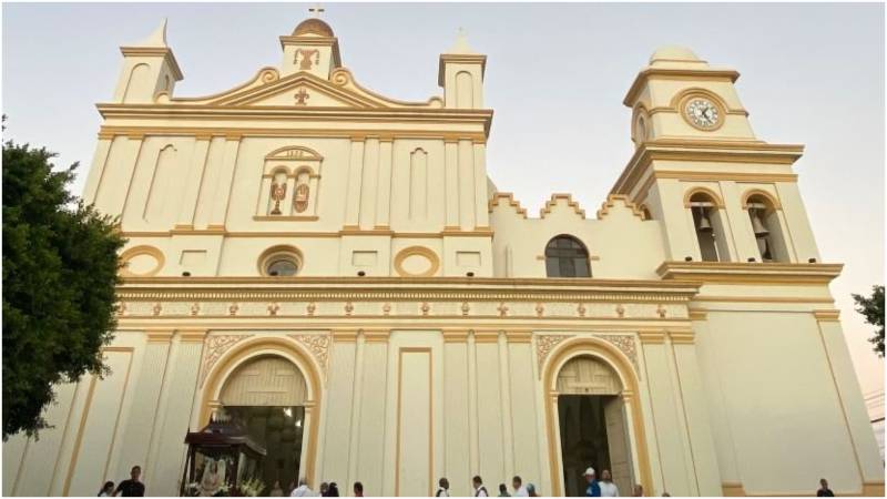Catedral de San Juan Bautista en Chalatenango