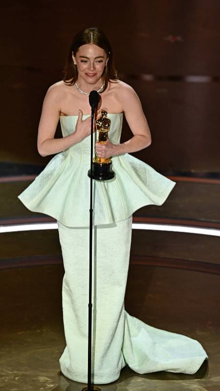 Emma Stone mejor actriz en los Oscar 2024