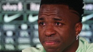 Vinicius lagrimas racismo