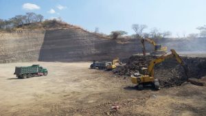 deforestacion cerro san miguel construccion