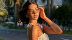 isabella garcia manzo playa