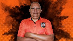 ricardo moreira morita utilero ayuda servicio social el salvador futbol 01