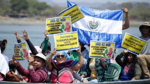 Protesta contra minería en El Salvador. Foto EDH