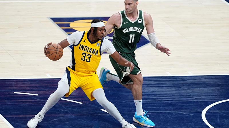 Milwaukee Bucks Indiana Pacers