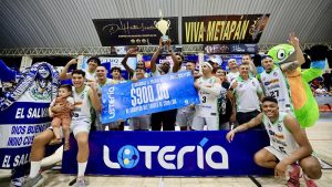 Metapan vs Salvadorenos Copa LMB 02