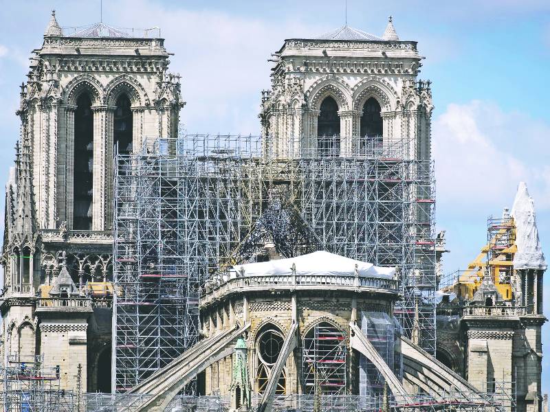 Restauración de la catedral de Notre Dame en París