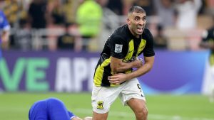 abderrazak hamdallah futbol video viral arabia saudita flagelo jugador futbolista saudita cinto cincho cinturon azote