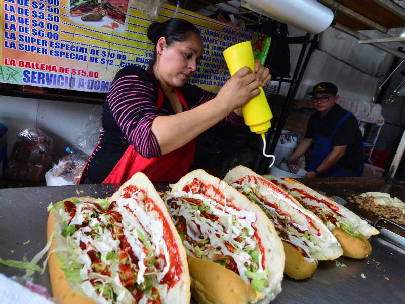 Tortas gigantes de Santa Tecla, tortas El Chapn