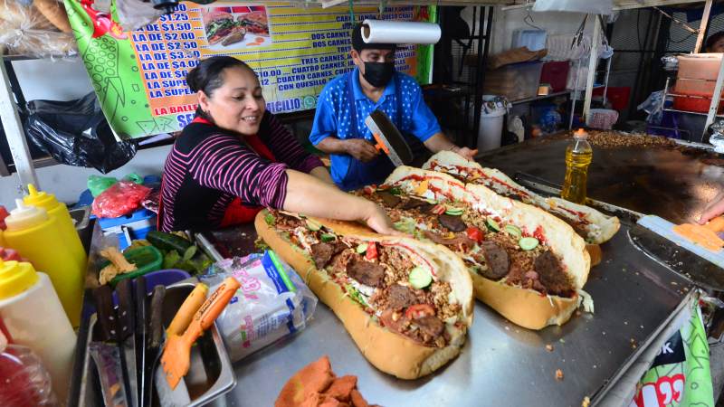 Tortas gigantes de Santa Tecla, tortas El Chapn