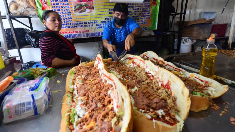 Tortas gigantes de Santa Tecla, tortas El Chapn