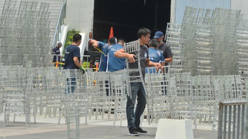 Preparativos para toma de posesin en el centro historico de San Salvador