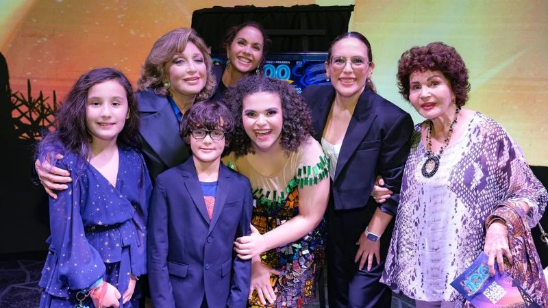 Angélica Vale y Lucerito Mijares