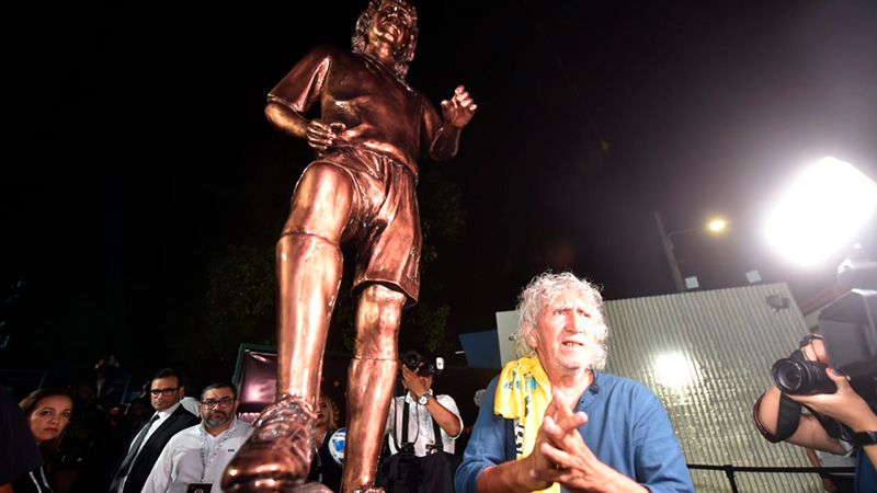 Está más que aceptable", Mágico González reveló su estatua y museo -  Noticias de El Salvador