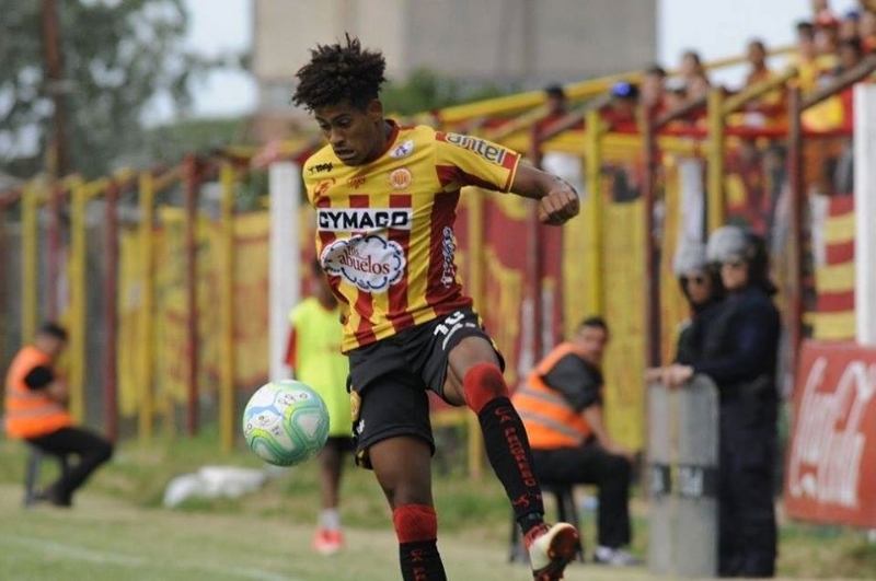 anthony sosa uruguay fichaje futbol alianza fc el salvador apertura 2024 02