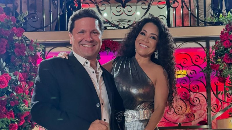 Carolina Sandoval y esposo Nick niegan rumores de divorcio