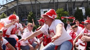 futbol hamburgo alemania eurocopa violencia policia hombre abatido muerte terrorismo terrorista 01